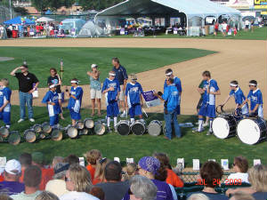 107-groovelinehsband.jpg