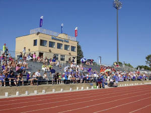 4-bleachers.jpg