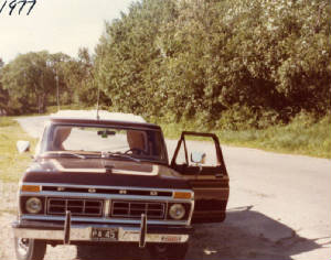 1977fordtruck.jpg